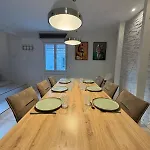 La Maxipontaine Apartment