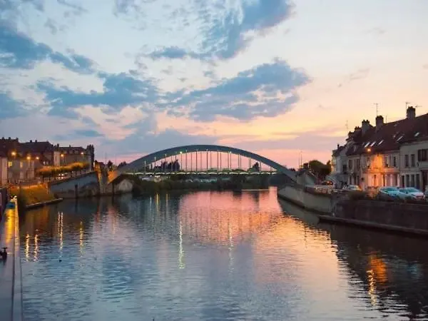 Au Cœur De Appartement Pont-Sainte-Maxence
